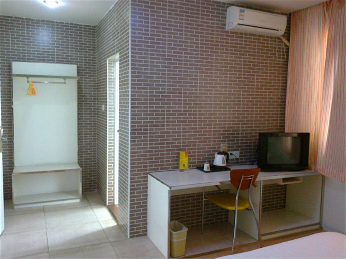 V8 Hotel Xilang Subway Branch Guangzhou Buitenkant foto